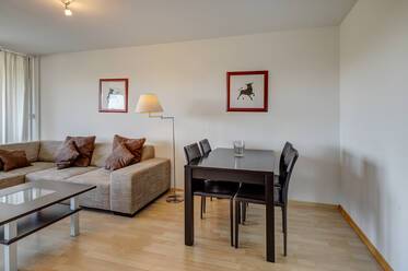 Furnished apartment in Schwabing