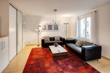 Sunny 4-room apartment in Haidhausen for rent