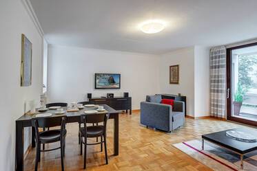 Beautifully furnished apartment in Arabellapark