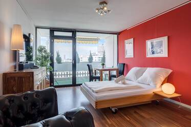 Schwabing, near Luitpoldpark: Beautiful 1-room apartment