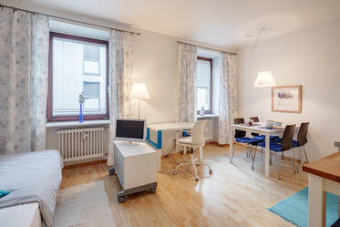 Altschwabing: nice 1-room apartment