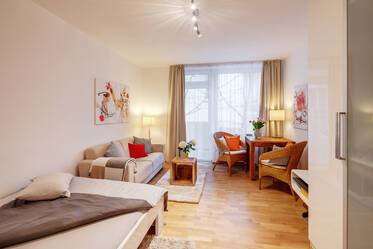 Wonderful apartment in top location in Schwabing, very quiet
