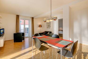 Near Holzapfelkreuth U-Bahn U6 - modern apartment