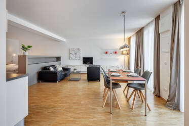 Nicely furnished apartment in Großhadern