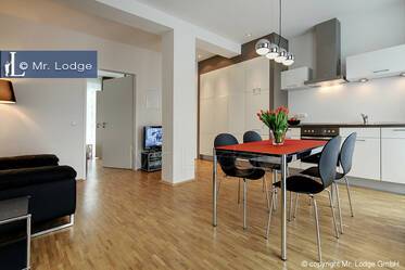 High-quality furnished 2-room apartment in Großhadern, near U6 Holzapfelkreuth