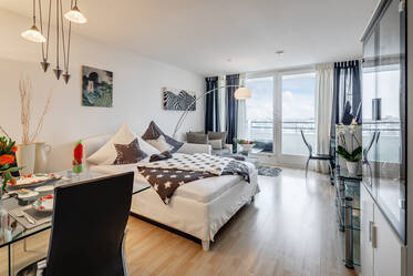 Bright 1-room apartment on the 14th floor