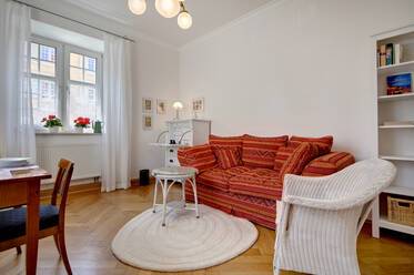 Charming 2-room period apartment in quiet location