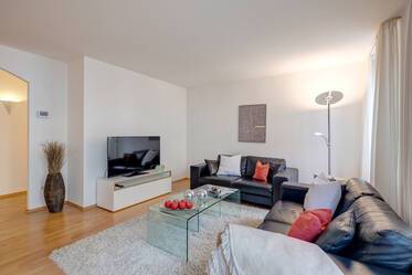 Modern apartment in prime location