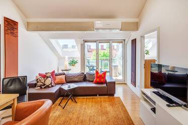 Furnished attic apartment in Giesing
