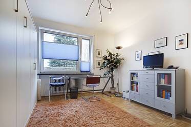 At the heart of Haidhausen- Max-Weber-Platz, furnished apartment