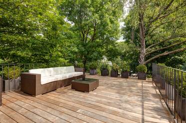 Best location Herzogpark with roof-terrace
