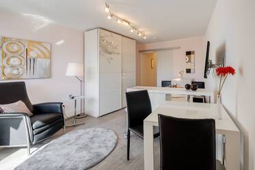 Furnished apartment with WLAN and washer-dryer