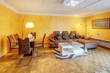 Spacious, furnished 3-room apartment with balcony 