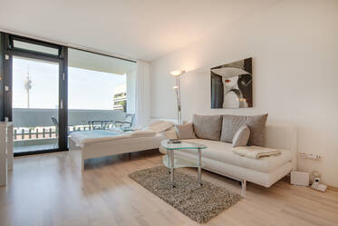 Bright, modern apartment in Schwabing-West