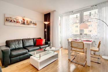 Good location near Nymphenburger Schlosspark