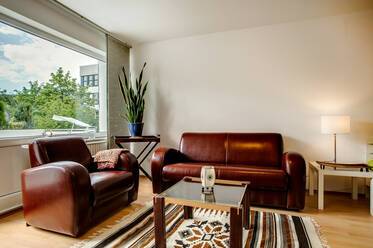 Bogenhausen: sunny 1-room apartment