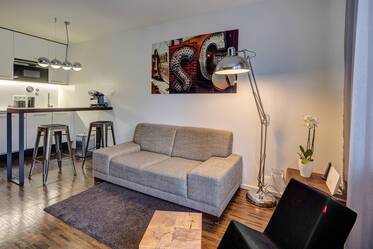 Modern 1-room apartment in prime location