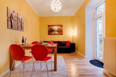 Beautiful 2-room apartment near Rotkreuzplatz