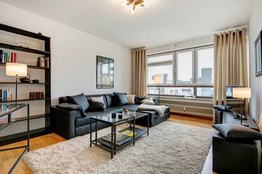 Quiet and bright apartment with charming balcony 