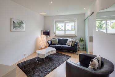 Modern 2-room apartment, near U6 Alte Heide