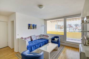 Near Olympiapark: Nicely furnished 1-room apartment 