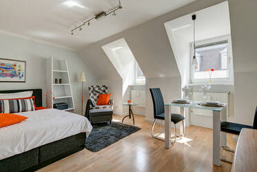 Single apartment in the historical city center