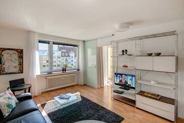 Nicely furnished apartment in Schwabing-West