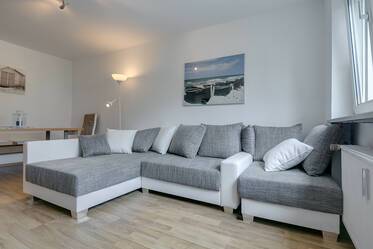 Munich-Sendling: Like new 2-room apartment with garden
