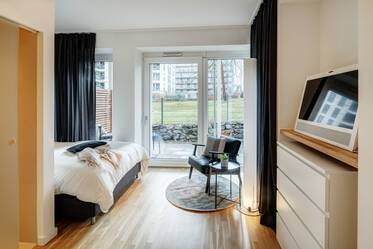 Chic studio apartment with terrace and concierge