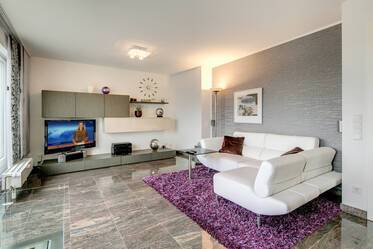 Beautifully furnished roof terrace apartment in Unterhaching