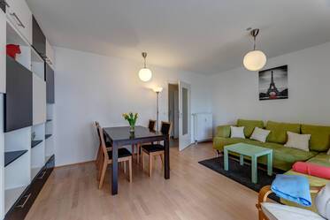 3-room apartment in sought-after location Maxvorstadt