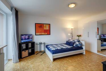 Nicely furnished apartment on the 7th floor, close to S4/S6 Gronsdorf!