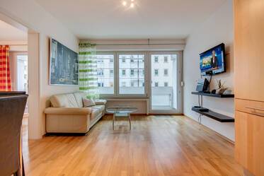 Prime location Schwabing near TUM: lovely 1,5-room apartment