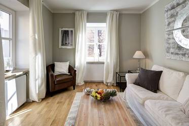 Elegantly furnished 2-room apartment near the English Garden