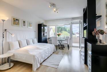 Sunny apartment with balcony in Ramersdorf