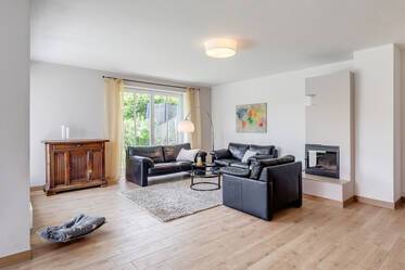 Charming 5.5-room semi-detached house 