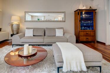 Elegant apartment with garden in prime location in Schwabing