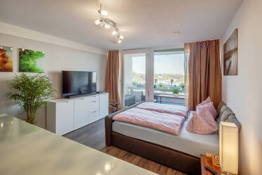 Beautifully furnished apartment in Olympiadorf