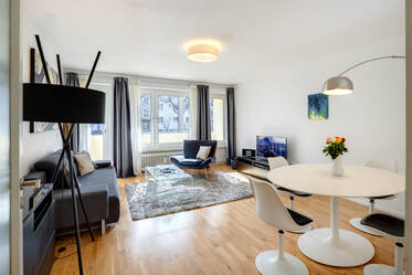 High-quality ground floor apartment 