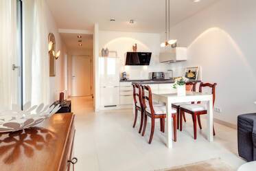 Exclusive 2-room apartment with beautiful view of the Alps
