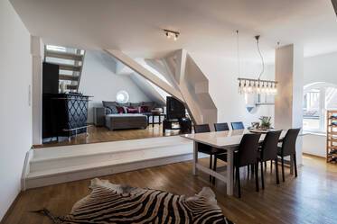 Upscale apartment with stunning roof-deck in Maxvorstadt