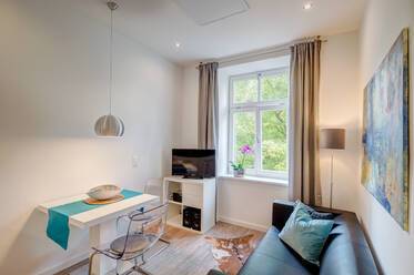 High-quality furnished 1.5-room apartment in Haidhausen