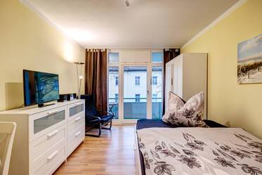 Lovely apartment with furniture like new and internet included in Munich-Isarvorstadt