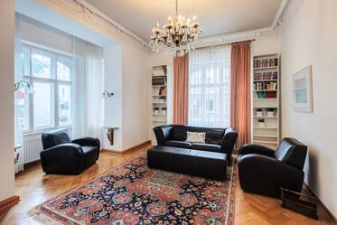 Elegant vintage apartment near Münchner Freiheit