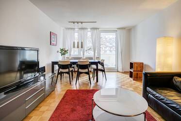 Spacious 3-room apartment with large balcony