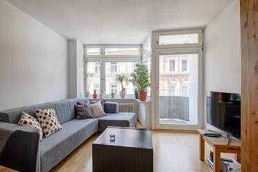 Nicely furnished apartment in Glockenbachviertel