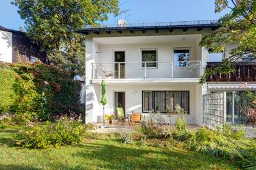 Cozy, furnished terraced house with garden and terrace