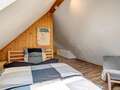 attic apartment München Obermenzing 02 2. sleeping area 10079