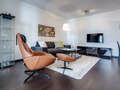 apartment München Lehel 02 living room 10112