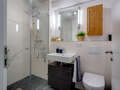 apartment München Lehel 01 2. bathroom 10112